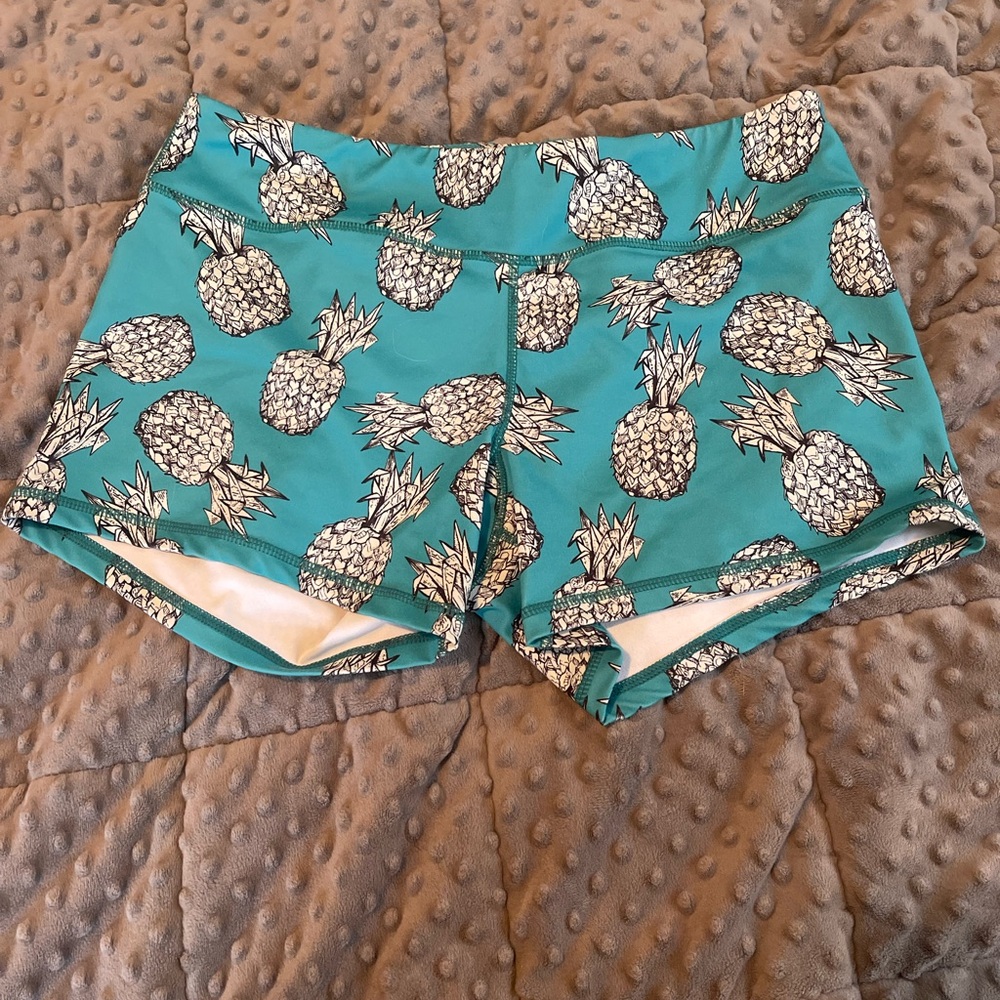 Pineapple Print Teal Women's Shorts
